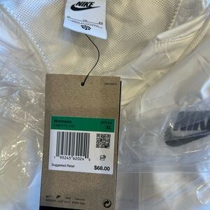 Nike Women's White Jacket XL